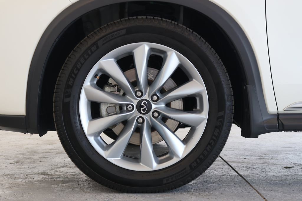 Certified 2020 INFINITI QX50 Luxe w/ Navigation Package image 36