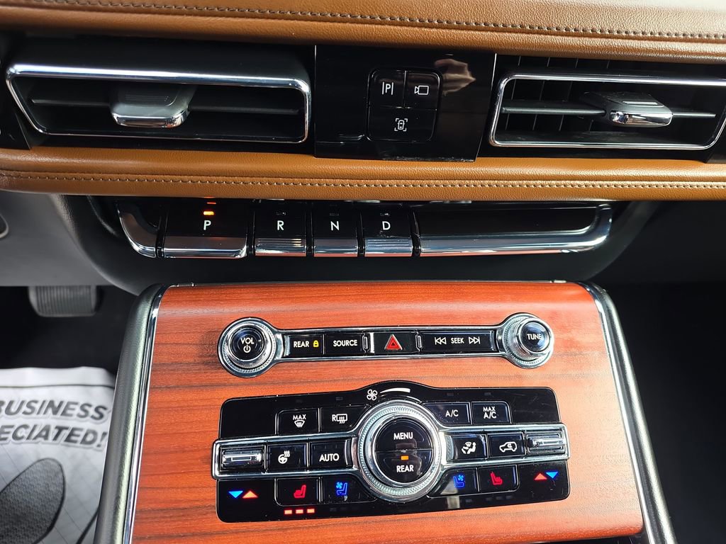 Used 2023 Lincoln Aviator Reserve w/ Equipment Group 201A image 31
