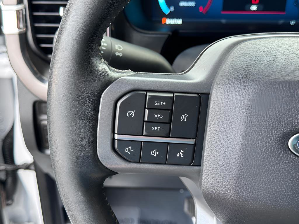 Used 2024 Ford F250 Lariat AWD/4WD image 14