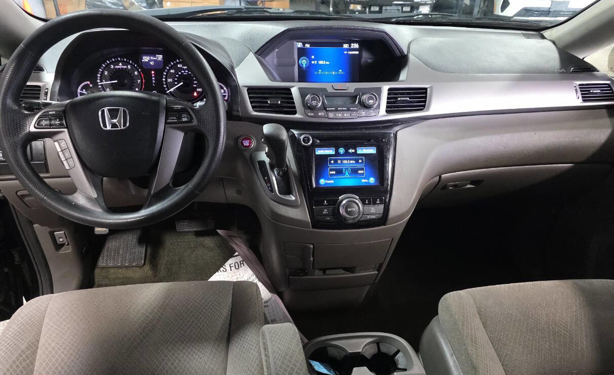 Used 2016 Honda Odyssey EX image 10