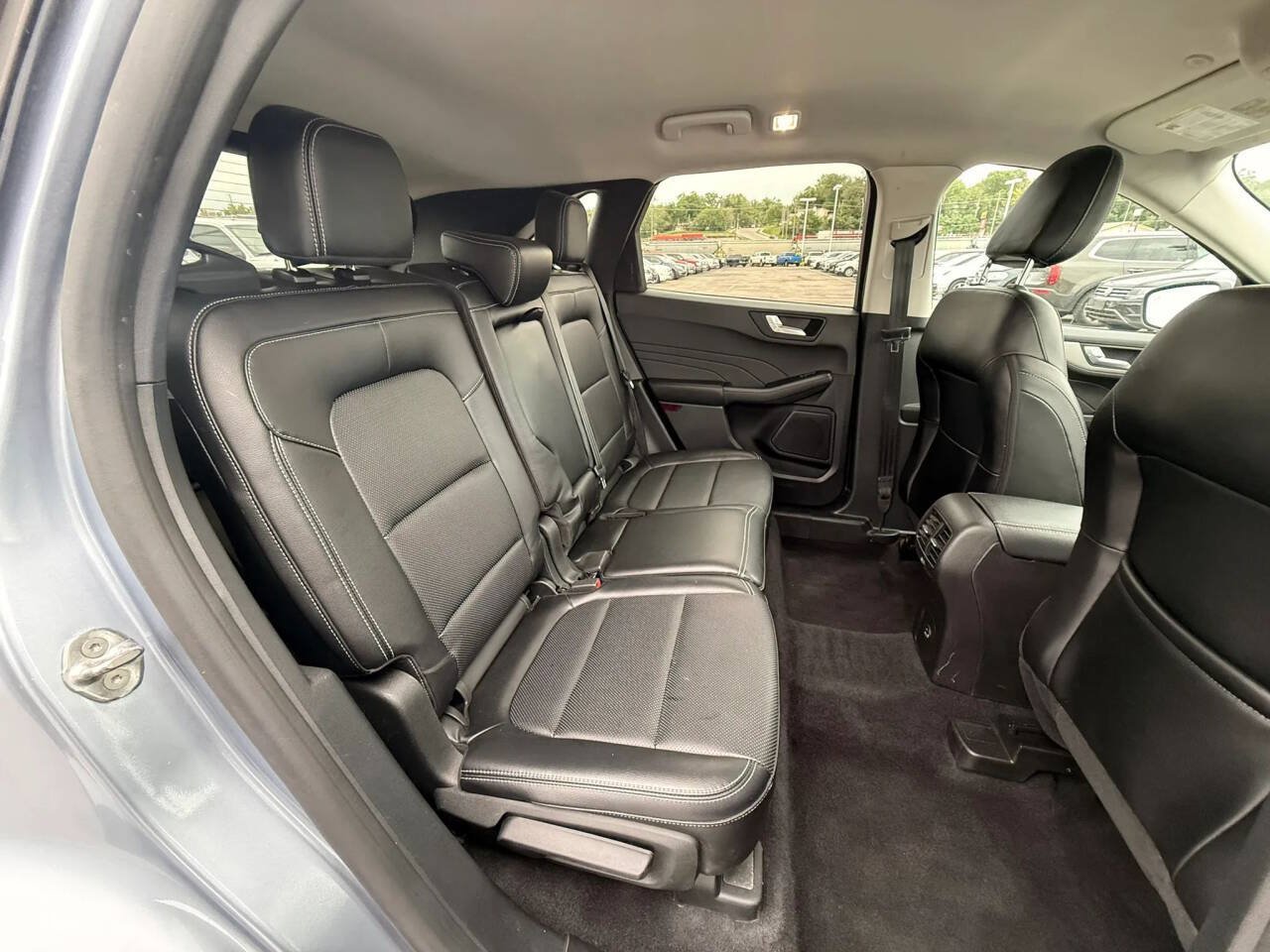 Used 2022 Ford Escape SEL AWD/4WD image 15