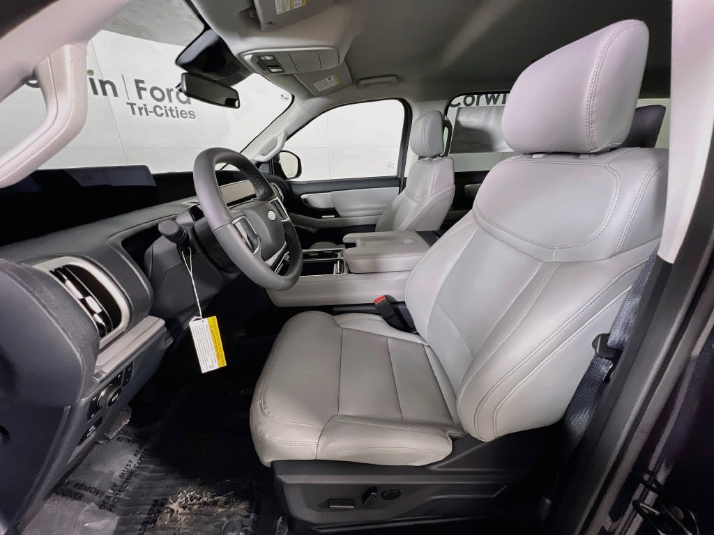 New 2027 Ford Expedition Active AWD/4WD image 25