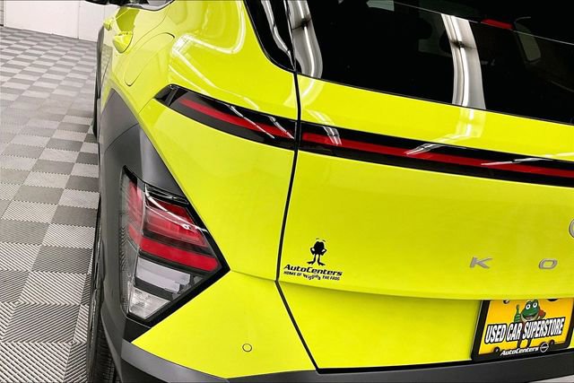 Used 2025 Hyundai Kona Limited FWD image 35