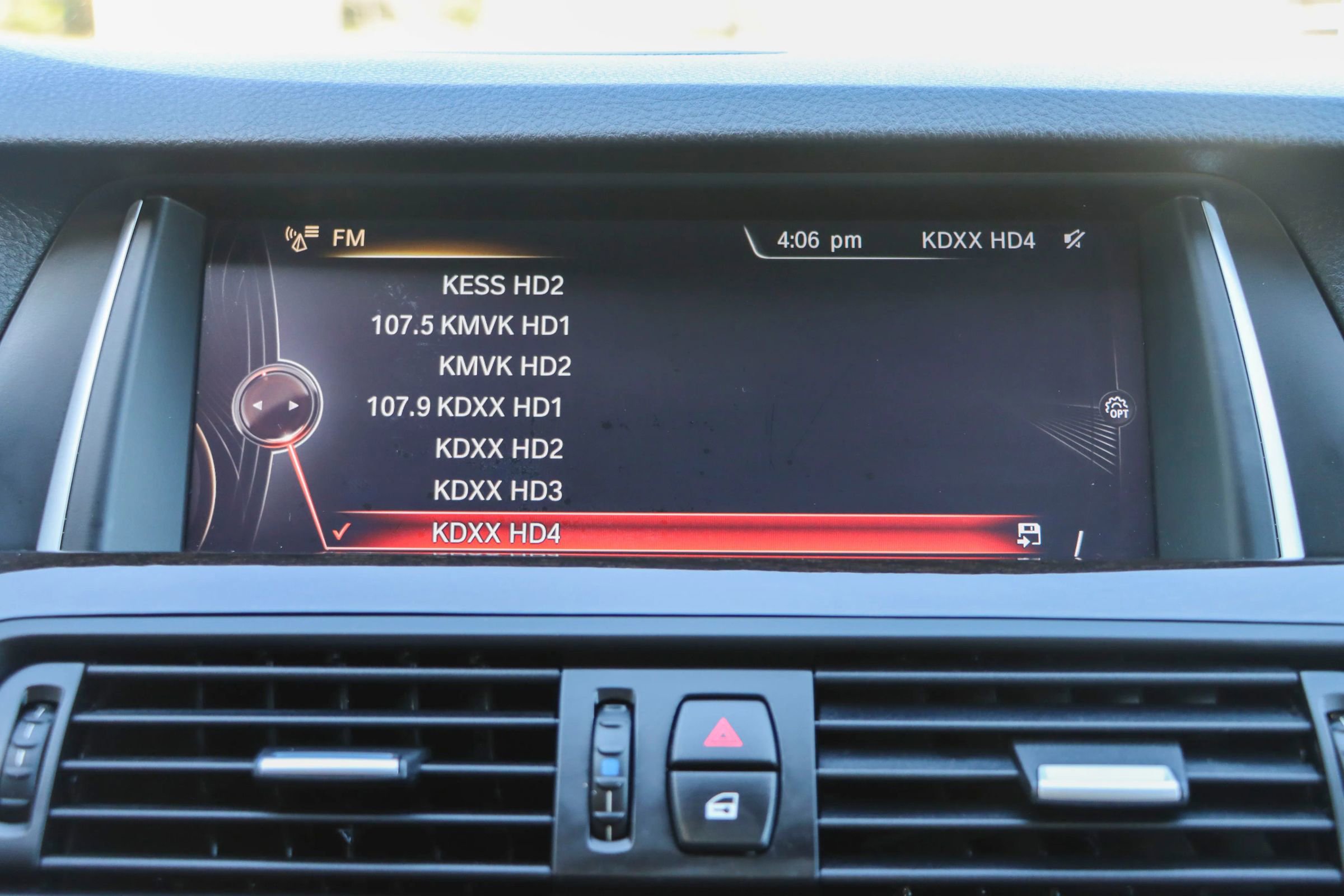 Used 2016 BMW 528i Sedan image 34