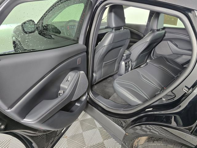 Used 2024 Ford Mustang Mach-E Premium image 17
