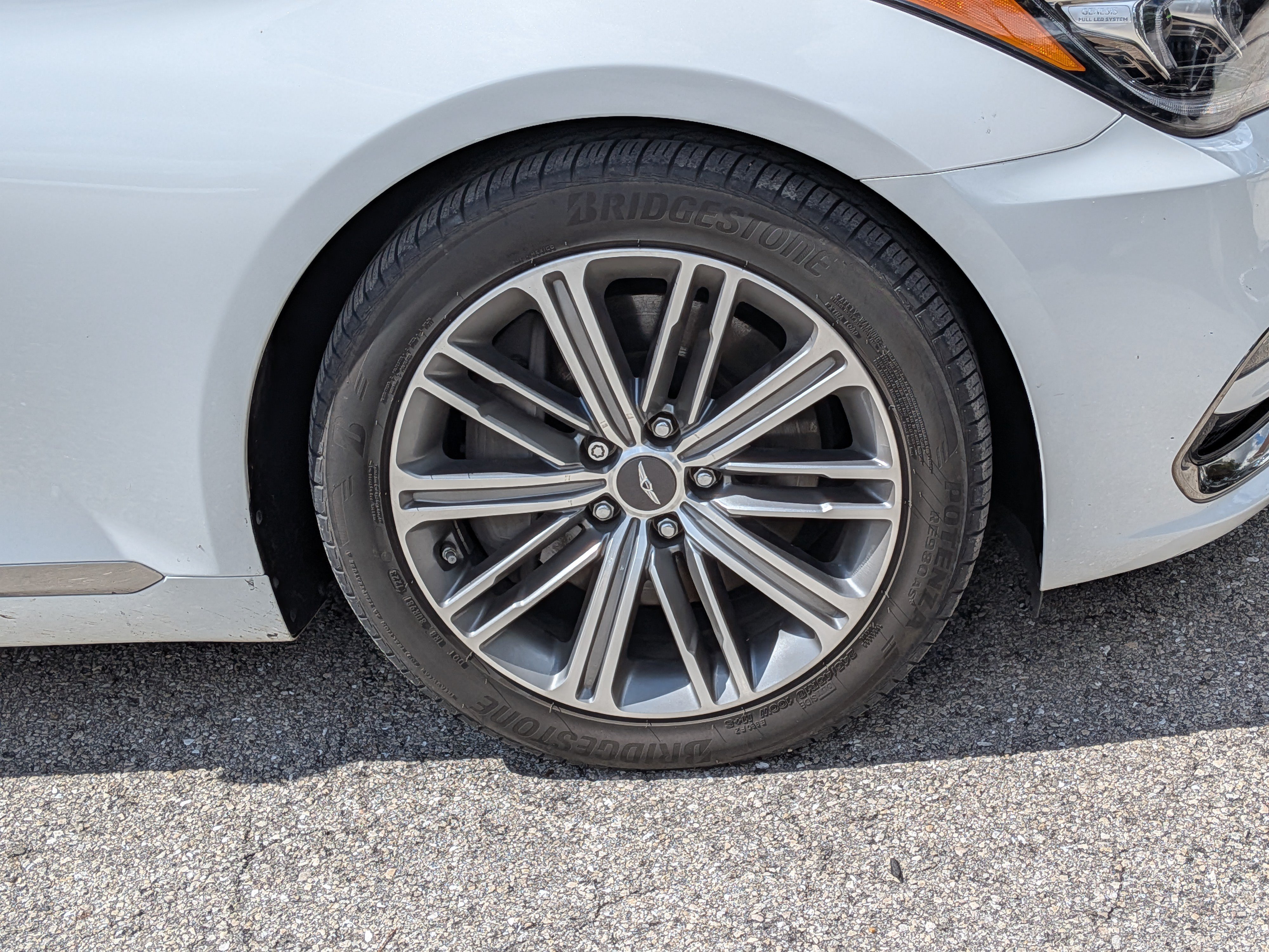 Used 2020 Genesis G80 3.8 w/ Ultimate Package 03 AWD/4WD image 11
