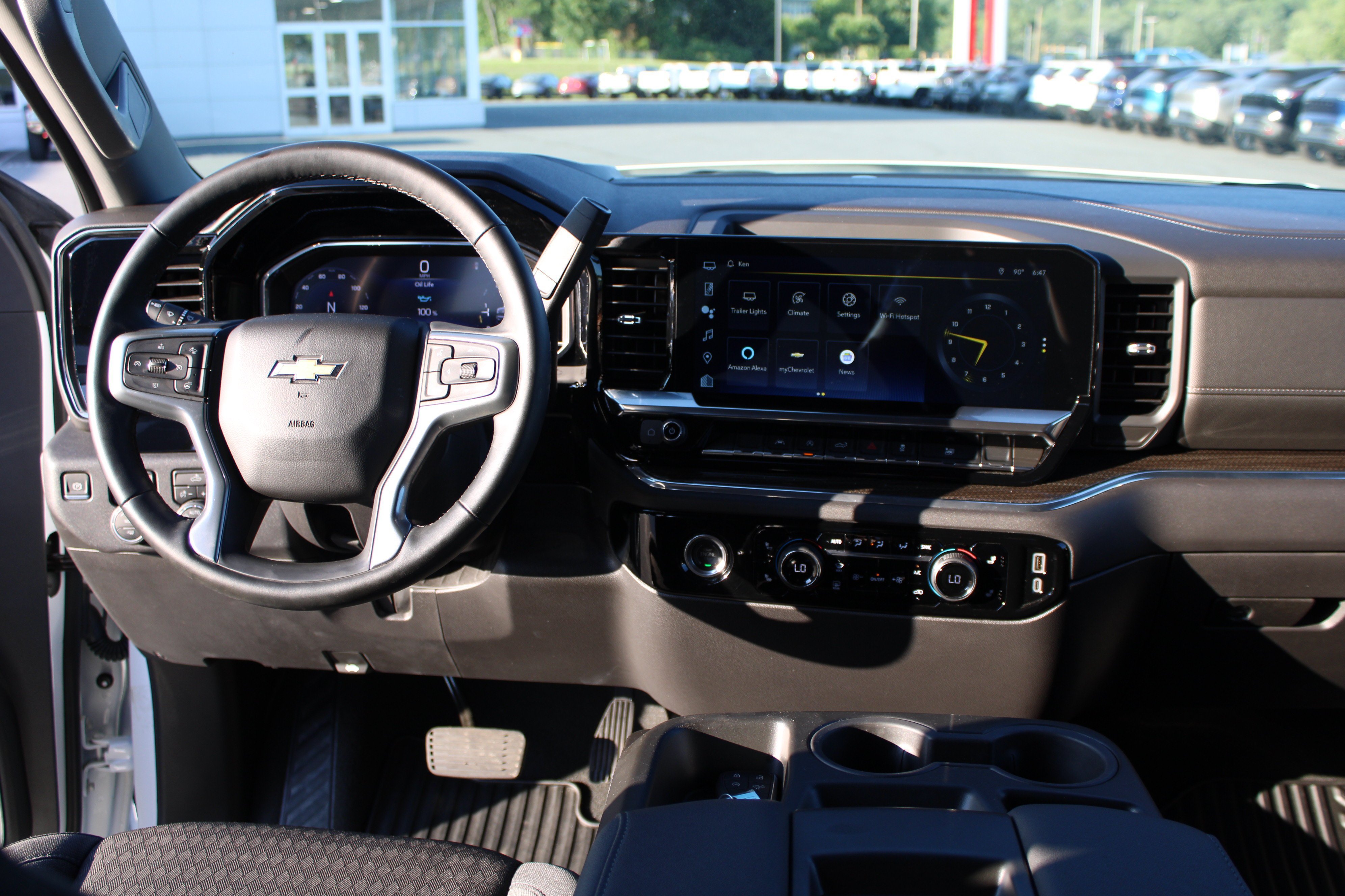 Used 2024 Chevrolet Silverado 1500 LT AWD/4WD image 19
