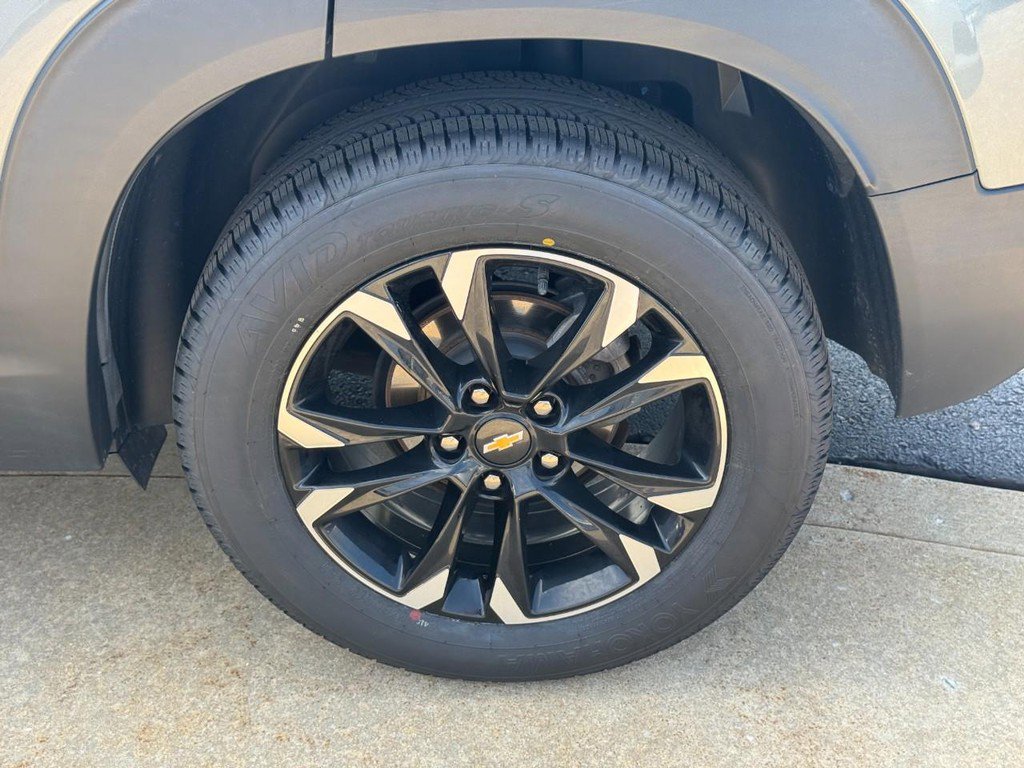 Used 2021 Chevrolet TrailBlazer LT w/ Convenience Package image 7