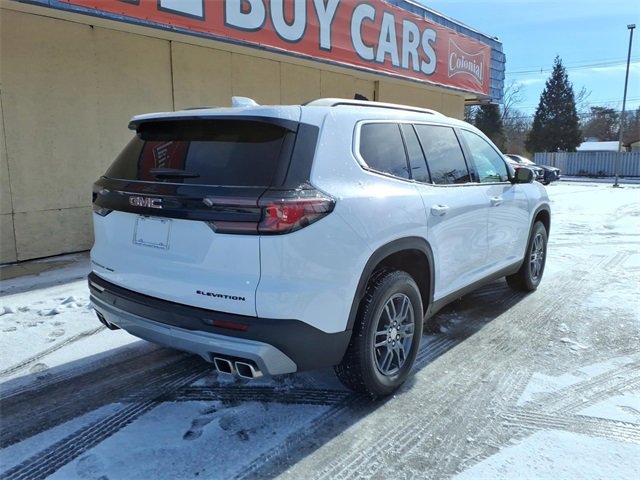 Used 2025 GMC Acadia Elevation image 5
