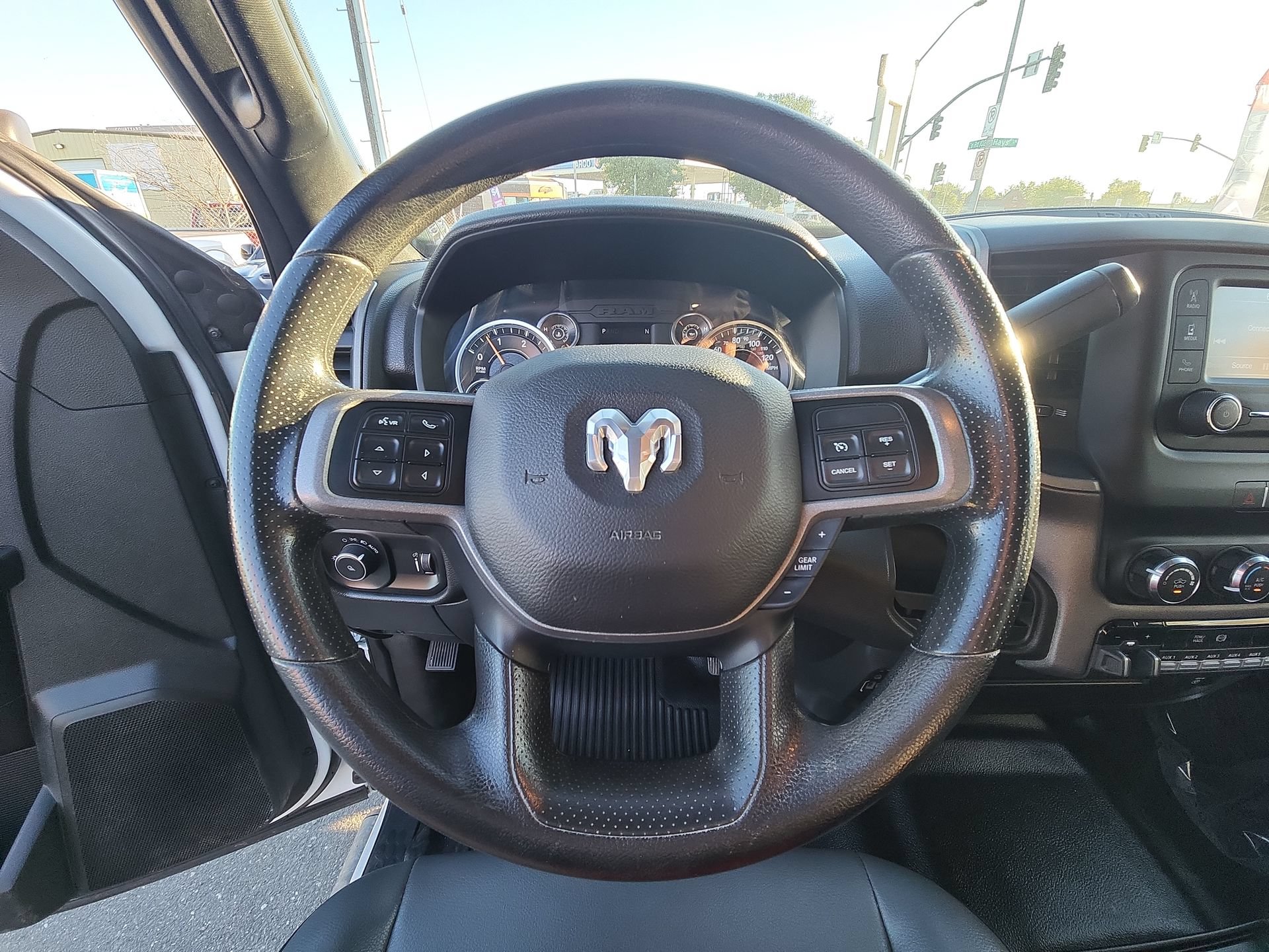 Used 2021 RAM 4500 Tradesman w/ Chrome Appearance Group RWD image 11