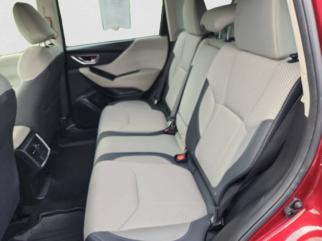 Used 2023 Subaru Forester Premium AWD/4WD image 13