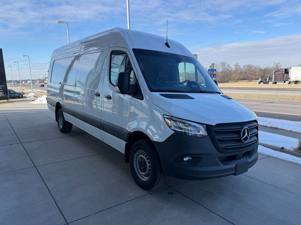 New 2025 Mercedes-Benz Sprinter 3500 image 3