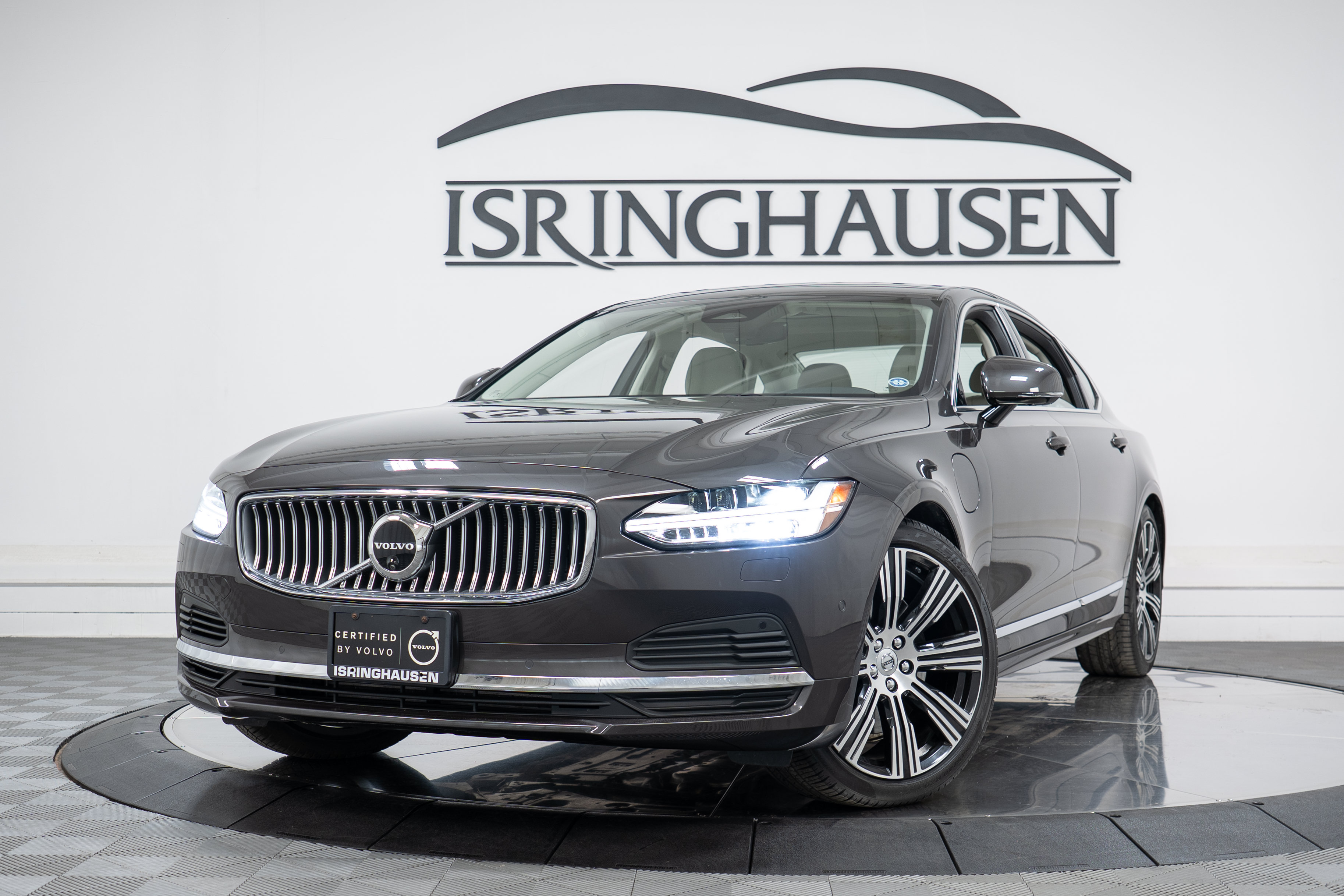 Certified 2025 Volvo S90 T8 Ultra AWD/4WD image 26