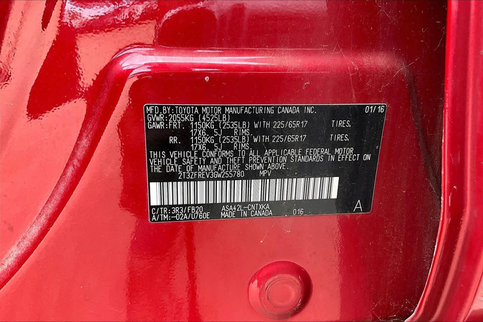 Used 2016 Toyota RAV4 LE FWD image 33