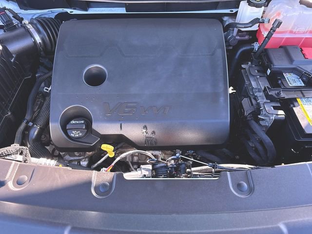 Used 2023 Chevrolet Traverse Premier w/ Redline Edition image 31