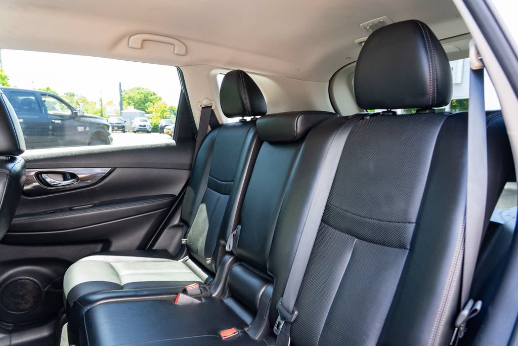 Used 2018 Nissan Rogue SL AWD/4WD image 21