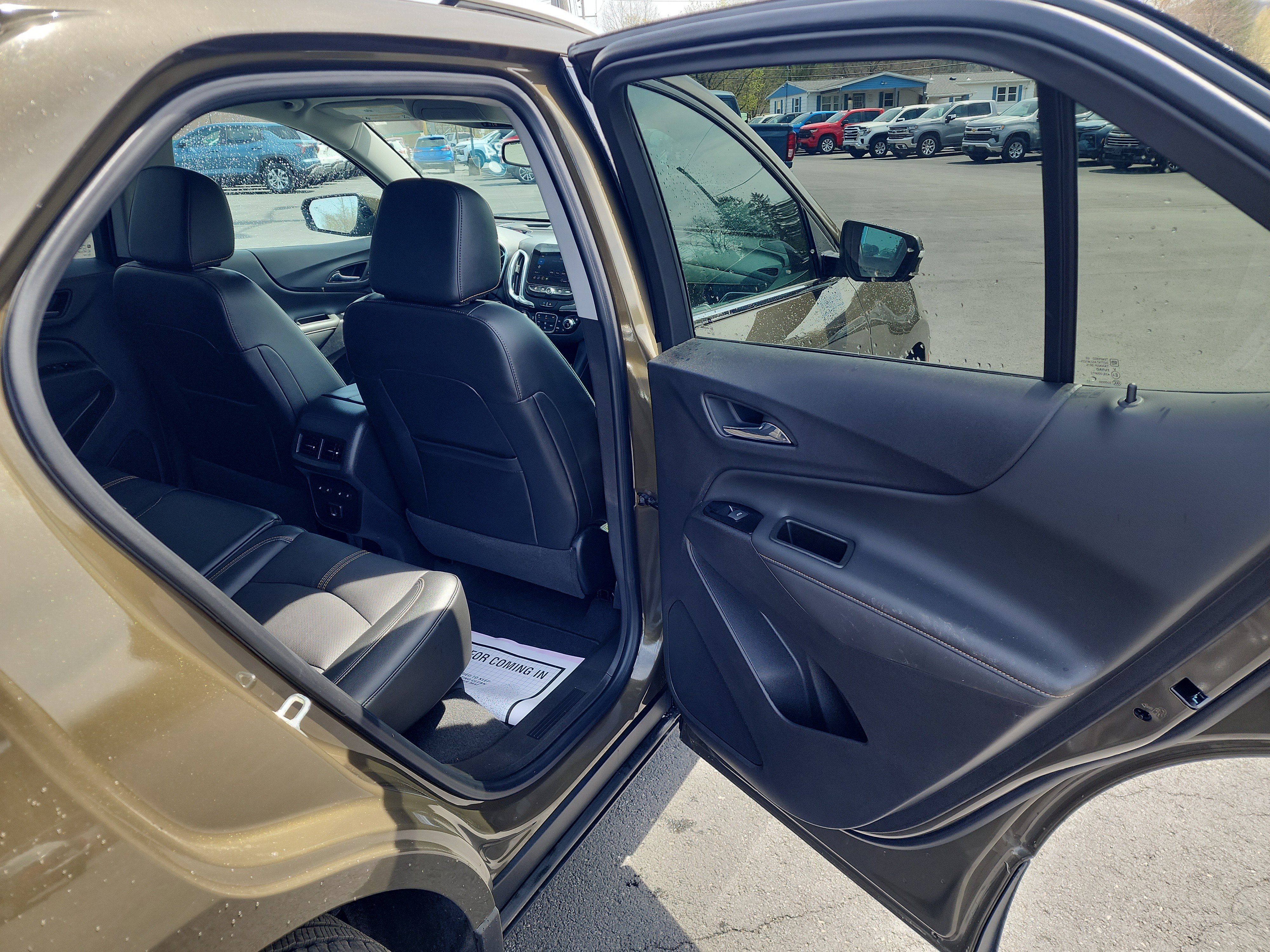 Certified 2024 Chevrolet Equinox Premier AWD/4WD image 33