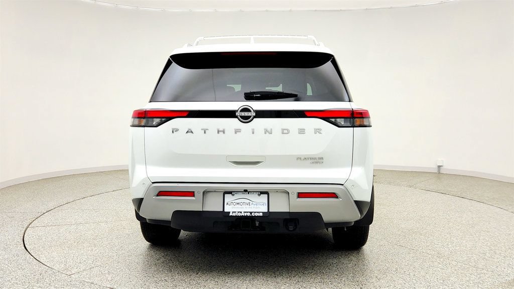 Used 2025 Nissan Pathfinder Platinum w/ Cargo Package AWD/4WD image 6