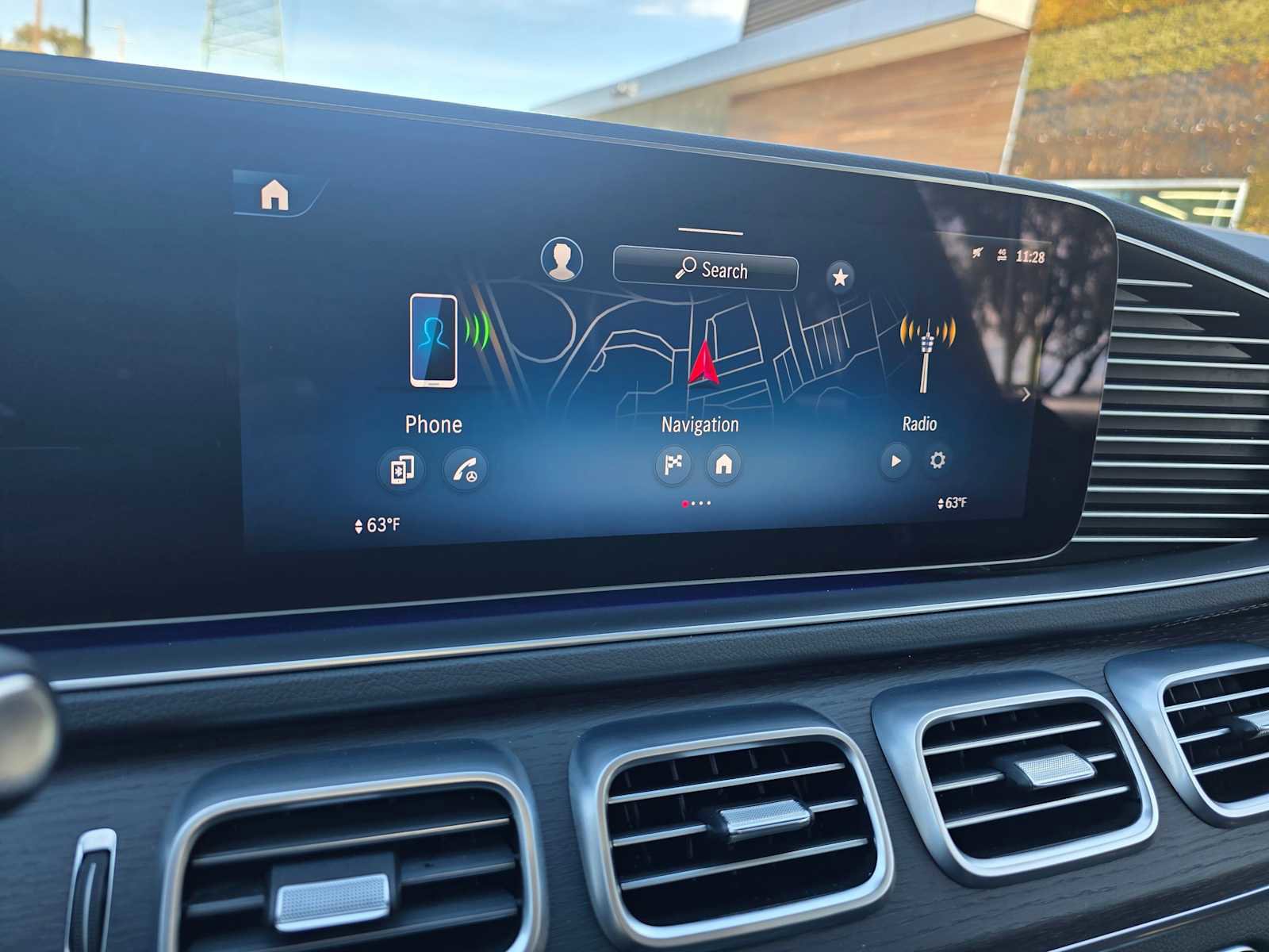 Used 2024 Mercedes-Benz GLS 450 4MATIC image 30