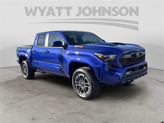 Used 2024 Toyota Tacoma TRD Sport image 7