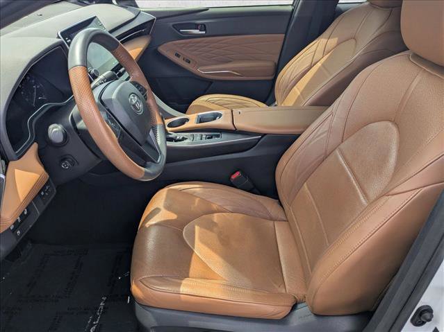 Used 2020 Toyota Avalon Limited FWD image 16
