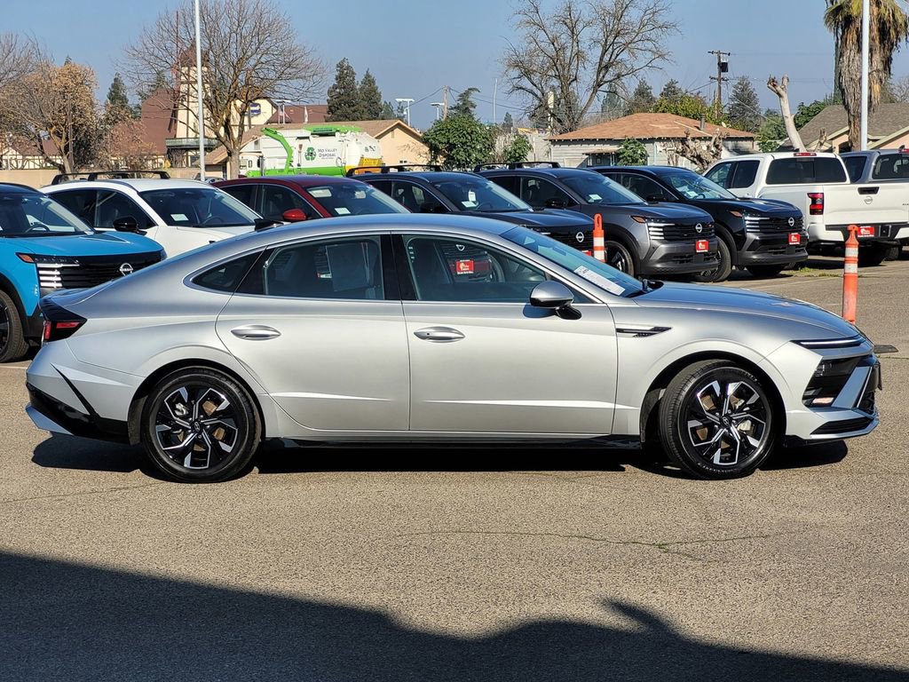 Used 2024 Hyundai Sonata SEL image 4
