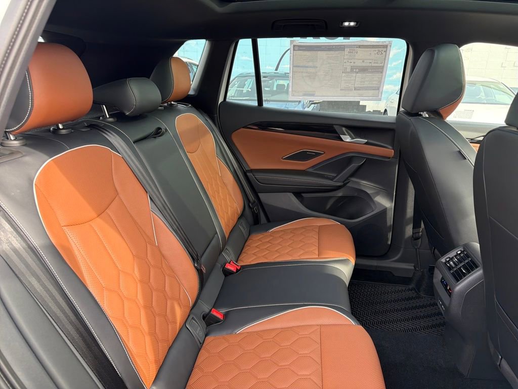 New 2026 Volkswagen Tiguan SEL R-Line image 34