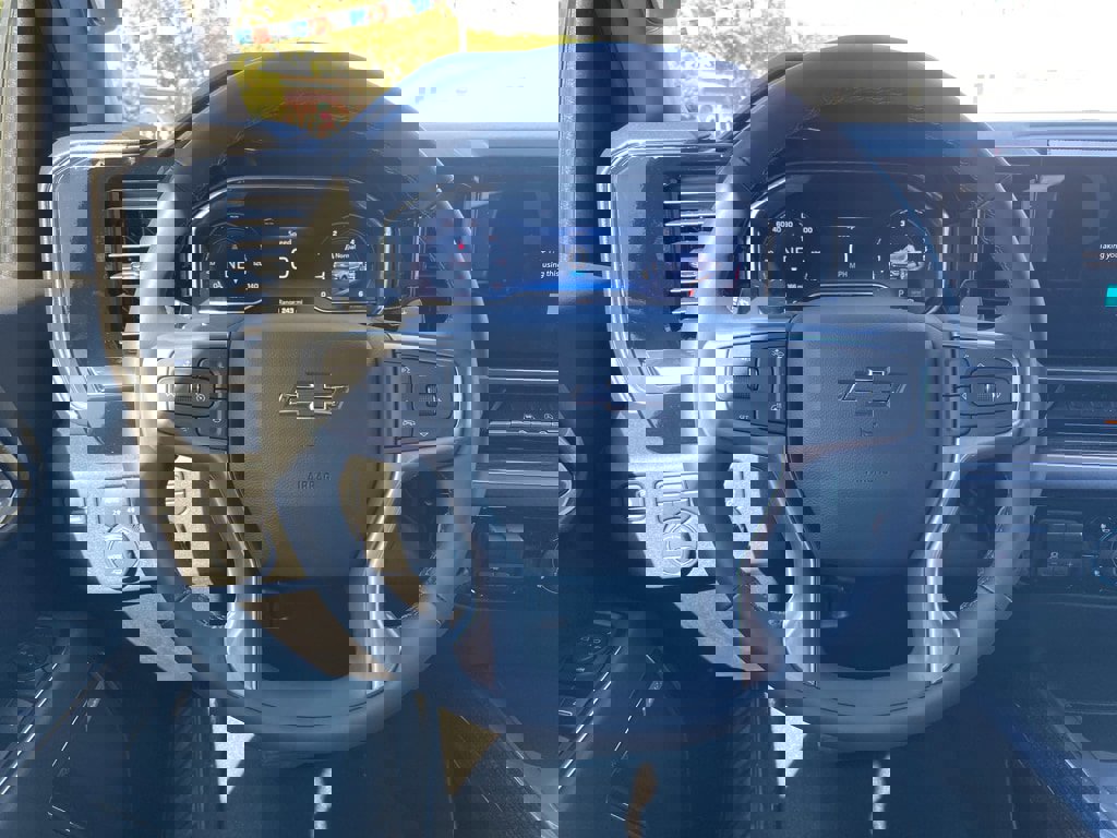 New 2025 Chevrolet Silverado 1500 RST w/ Dark Appearance Package image 3