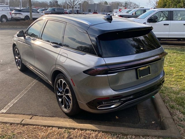 Used 2024 Lincoln Nautilus Reserve w/ Equipment Group 203A image 31