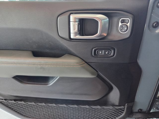 Used 2024 Jeep Gladiator Mojave AWD/4WD image 21