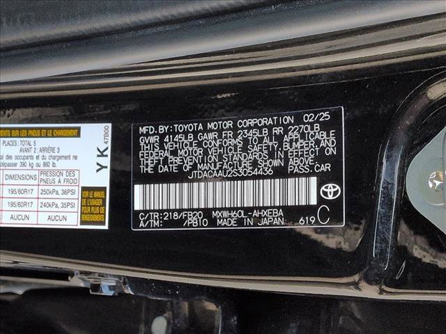 Used 2025 Toyota Prius LE image 18