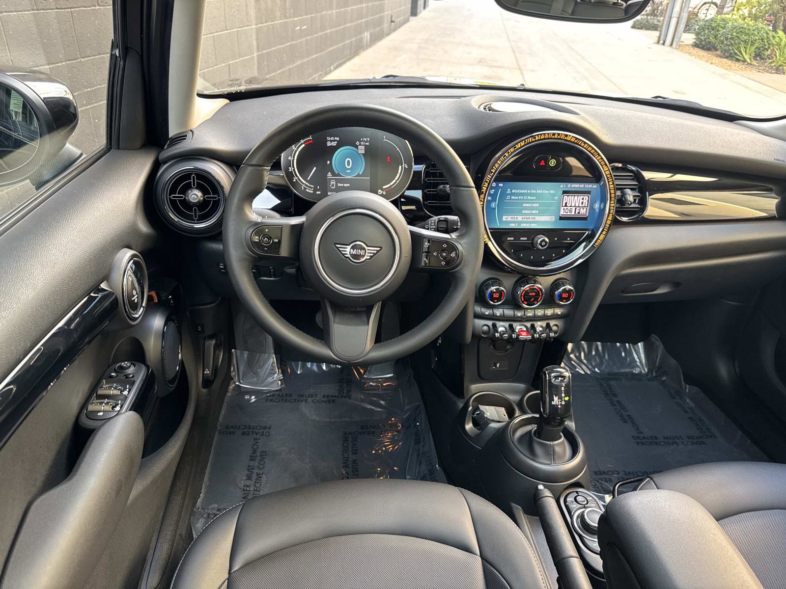 Certified 2023 MINI Cooper 4-Door Hardtop image 8