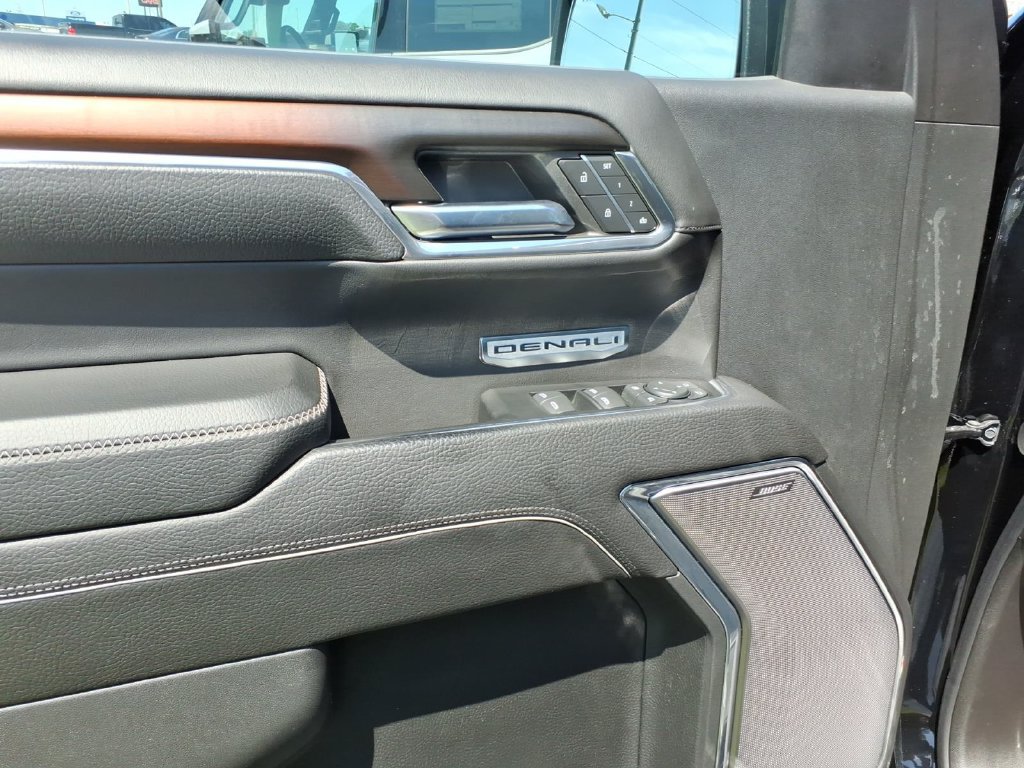 Used 2024 GMC Sierra 1500 Denali AWD/4WD image 19