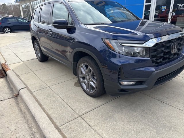 Used 2023 Honda Passport EX-L image 12