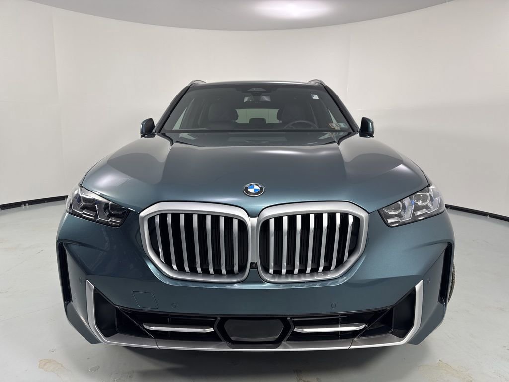 Certified 2025 BMW X5 xDrive40i w/ Climate Comfort Package image 2