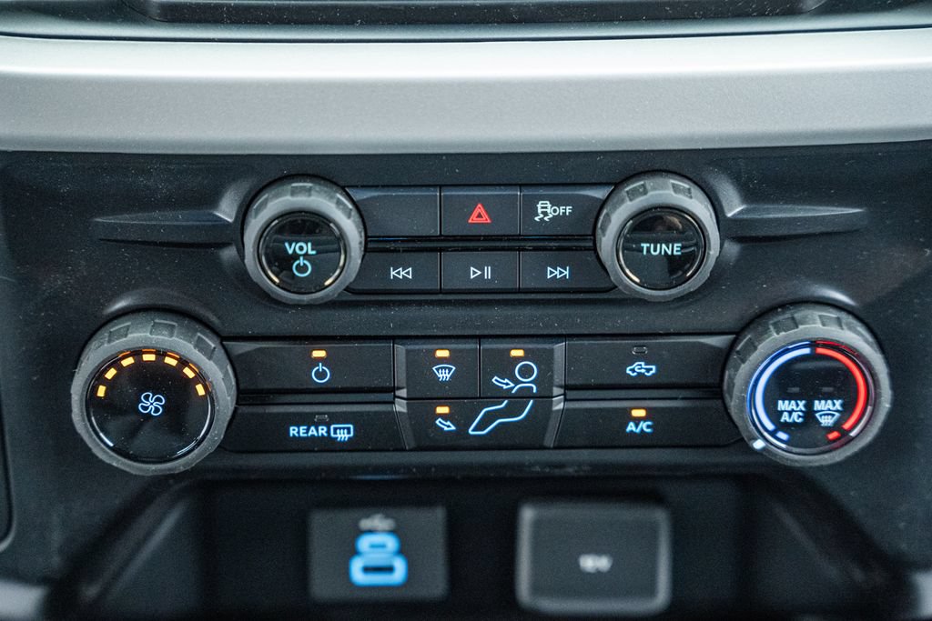 New 2026 Ford F250 XL w/ STX Appearance Package AWD/4WD image 27