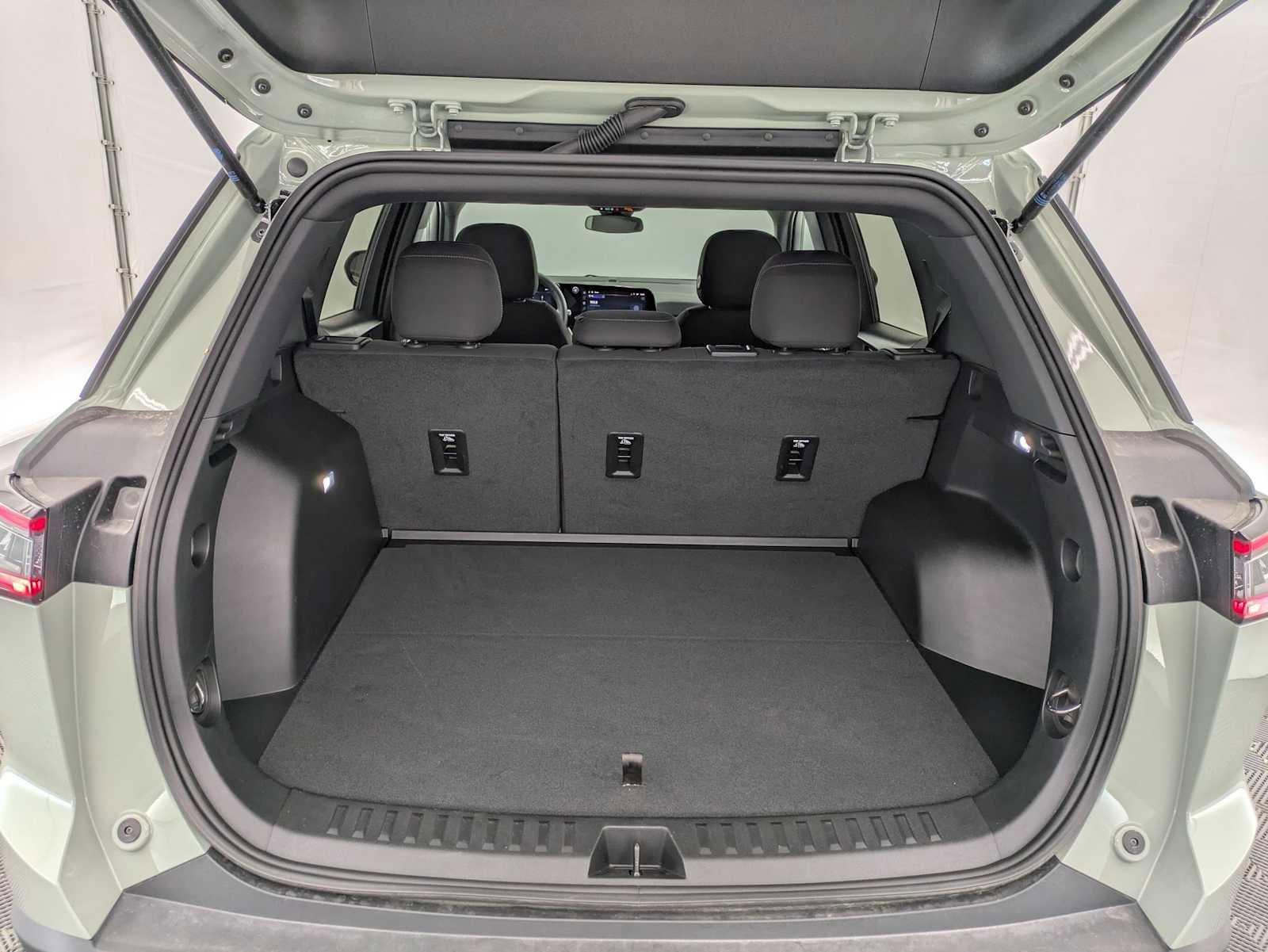 New 2026 Chevrolet Equinox LT AWD/4WD image 30