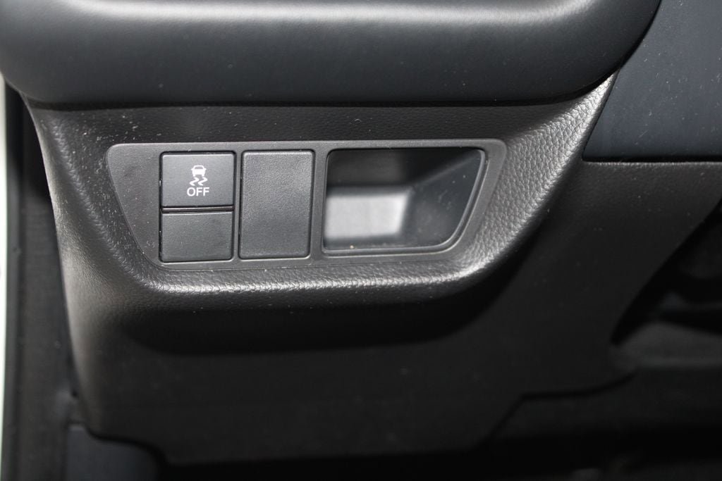 Used 2023 Honda HR-V LX image 10