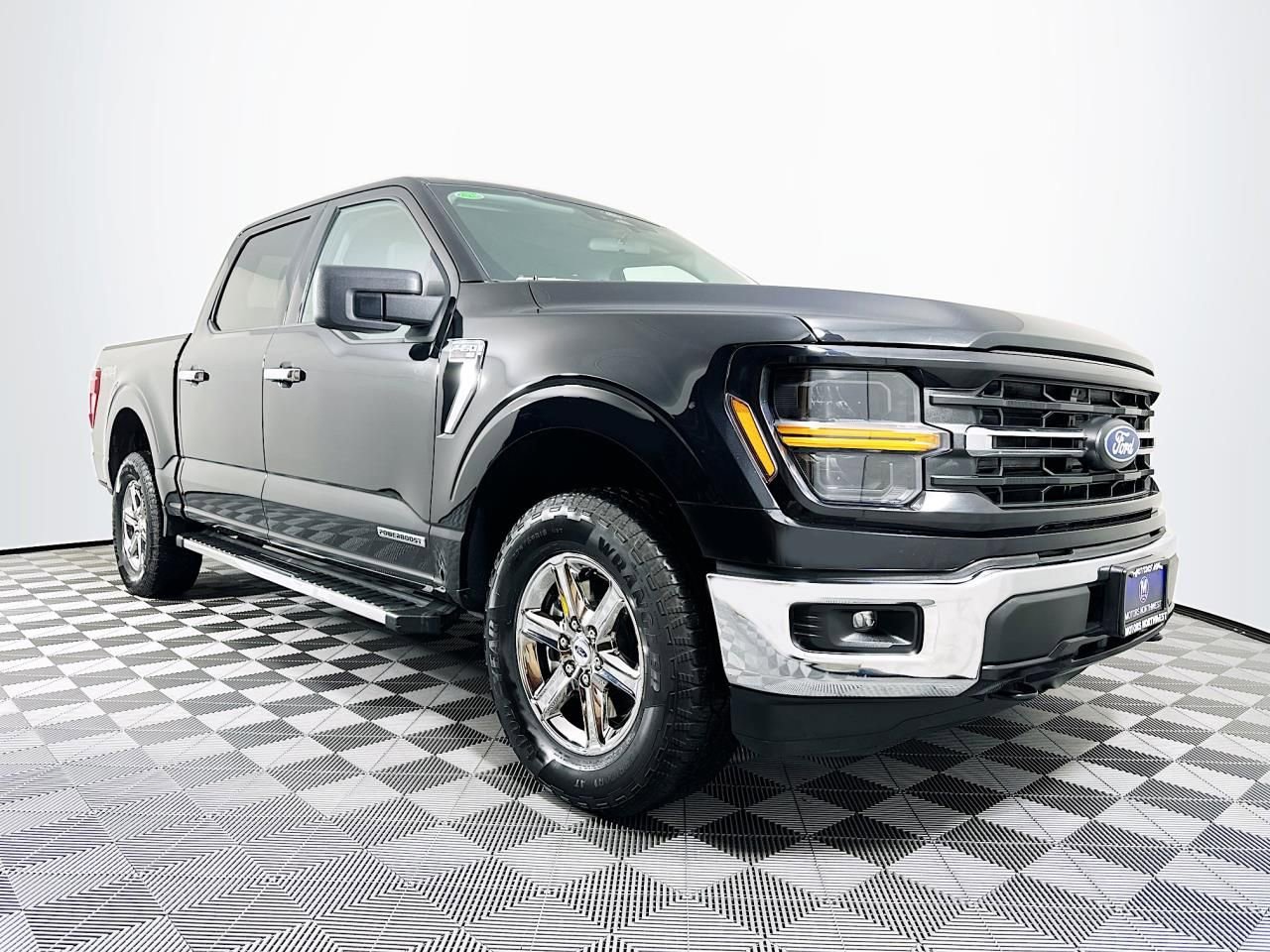 Used 2025 Ford F150 XLT w/ Equipment Group 301A Standard image 5