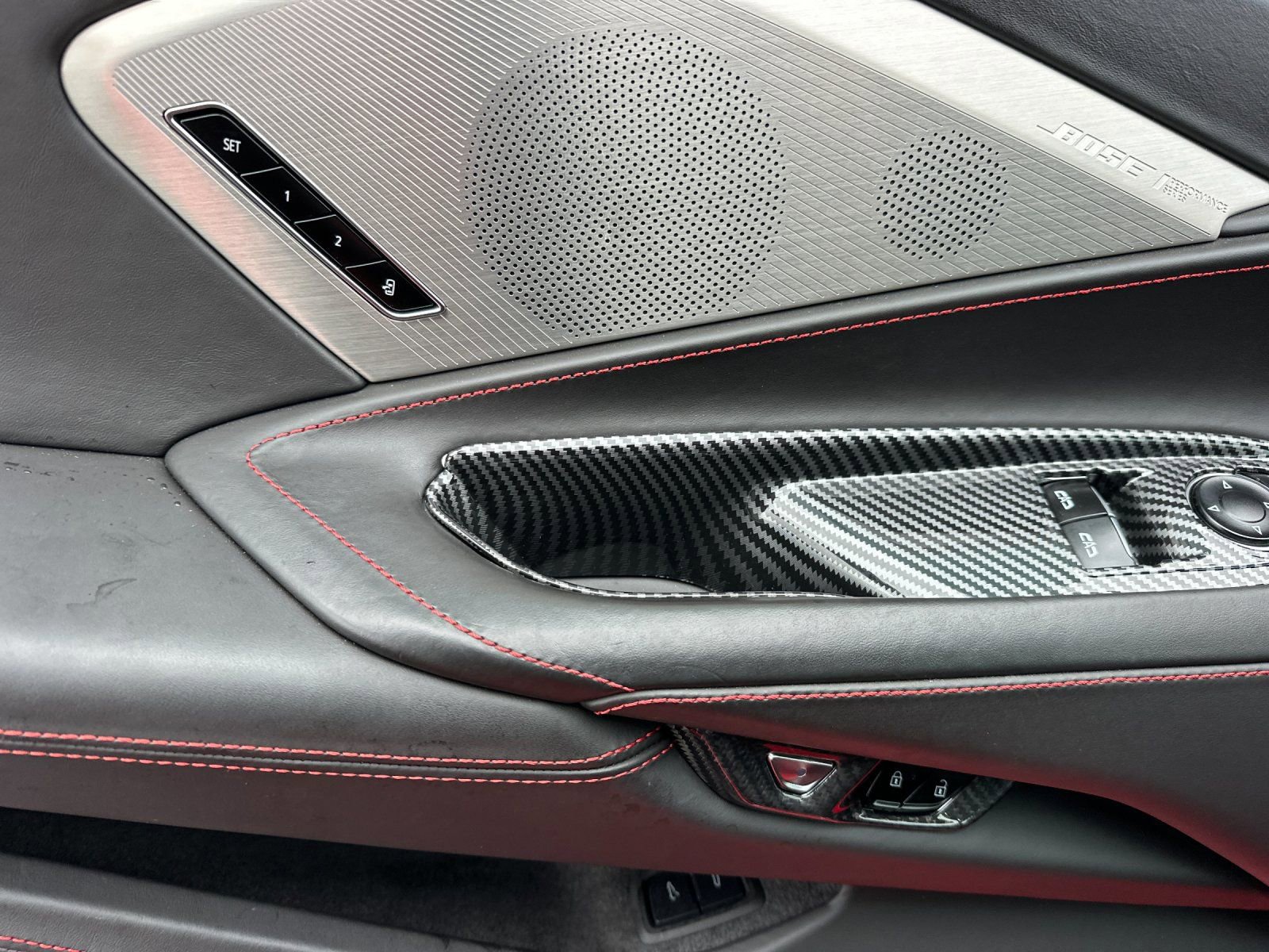 Used 2020 Chevrolet Corvette Stingray Premium Cpe w/ 3LT Preferred Equipment Group image 11