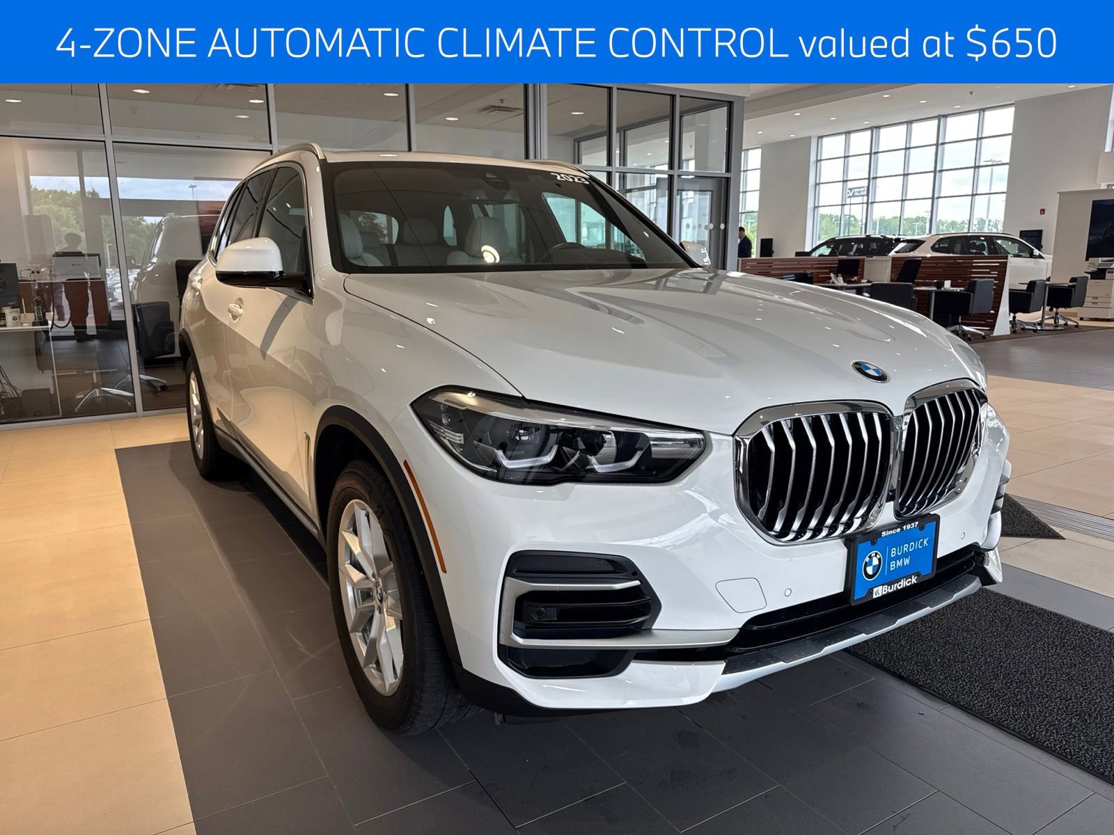 Certified 2023 BMW X5 xDrive40i w/ Premium Package AWD/4WD image 4