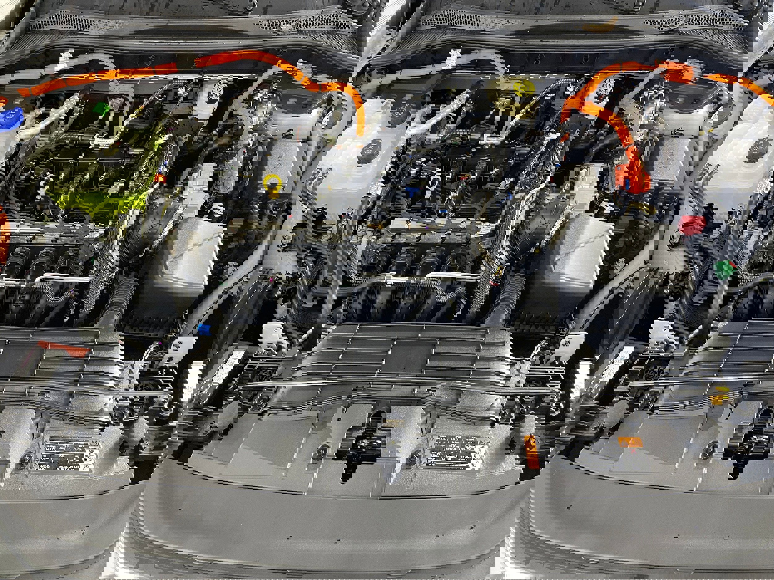 New 2025 Ford Escape SE w/ Class II Trailer Tow Package image 19