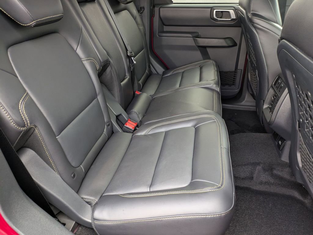 New 2025 Ford Bronco Badlands w/ Sasquatch Package image 19