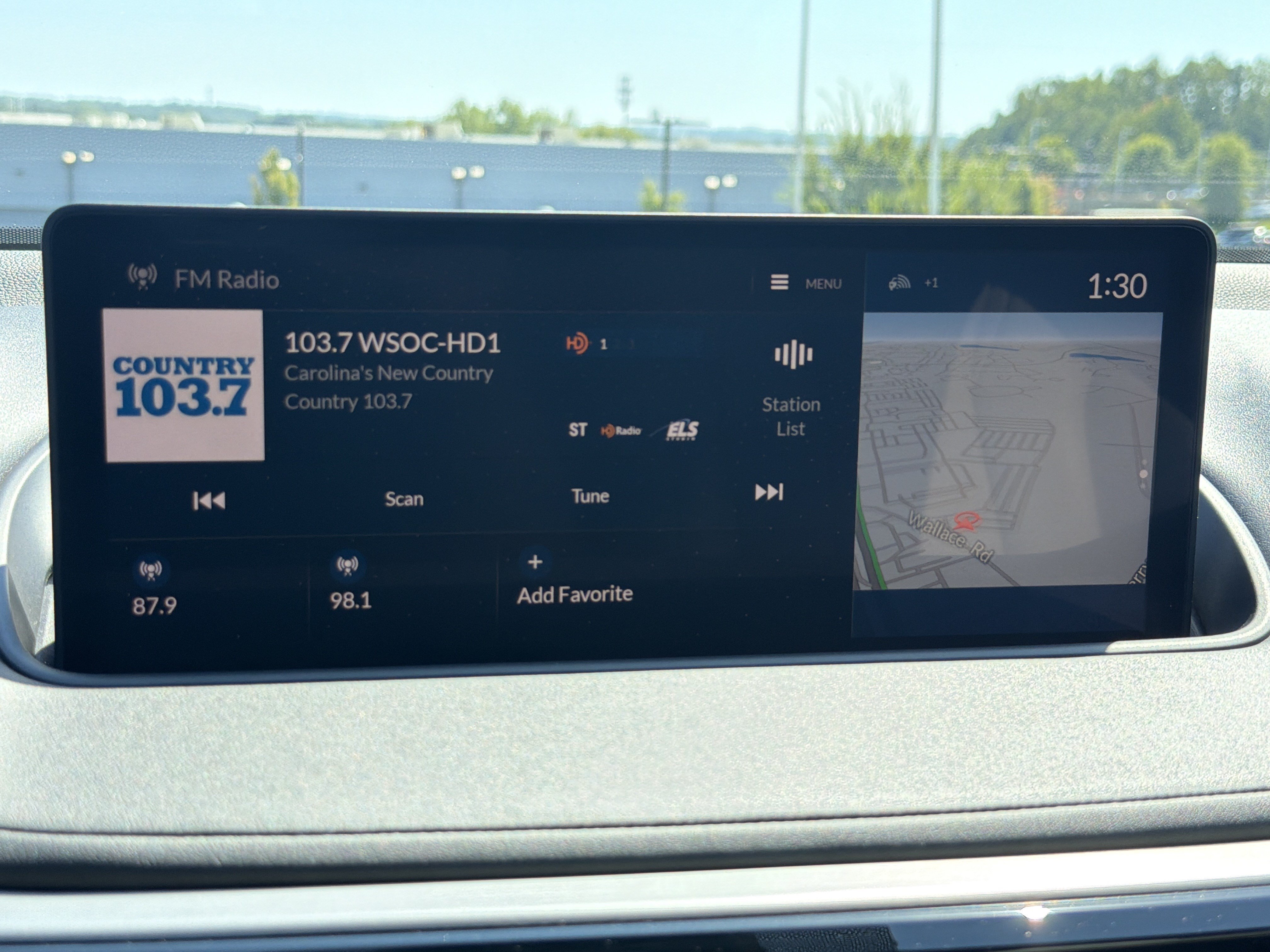 Certified 2024 Acura MDX w/ Technology Package FWD image 23