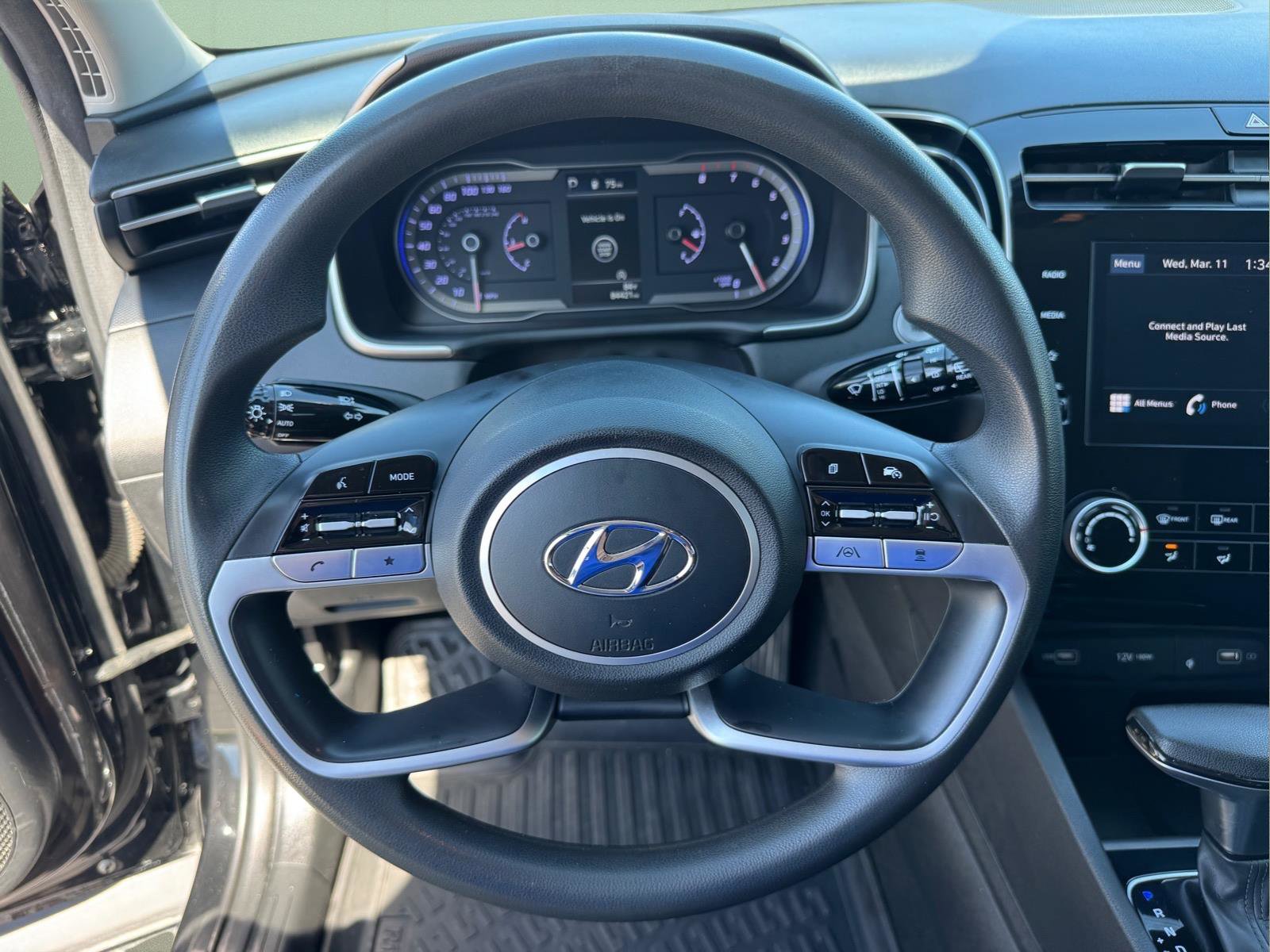 Used 2023 Hyundai Tucson SEL w/ Winter Package image 19