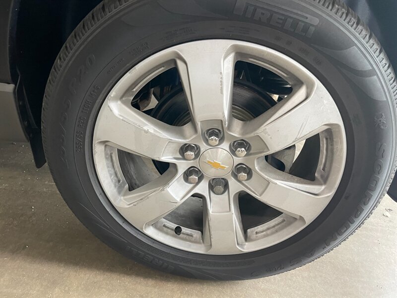 Used 2016 Chevrolet Traverse LT w/ Style and Technology Package FWD image 25