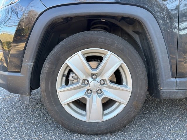 Used 2022 Jeep Compass Latitude w/ Sun and Sound Group image 8