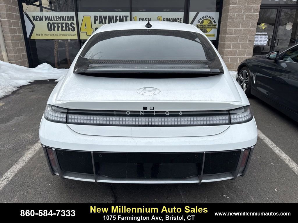Used 2023 Hyundai Ioniq 6 SEL image 3