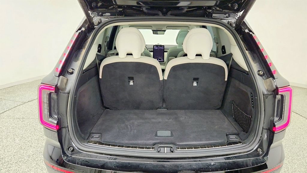 Used 2025 Volvo EX90 Ultra AWD/4WD image 20