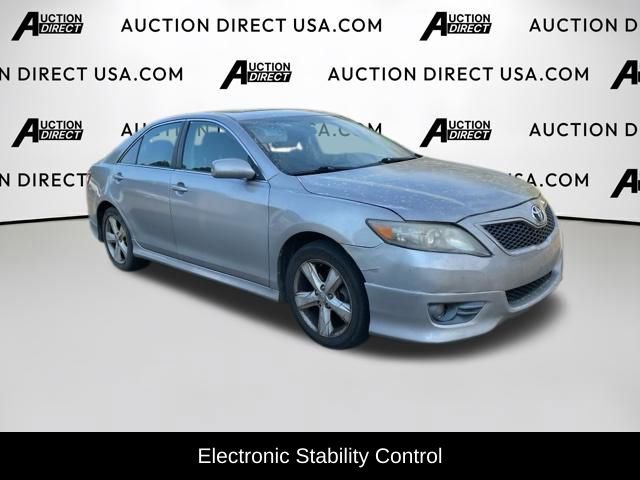 Used 2011 Toyota Camry SE w/ SE Extra-Value Pkg #1 FWD image 5